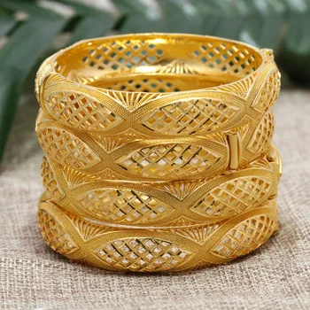 

1-4pcs New Simple Female Personality Gold Color Bangles For Women Girl Bracelets Christmas Bangles Gift for Women