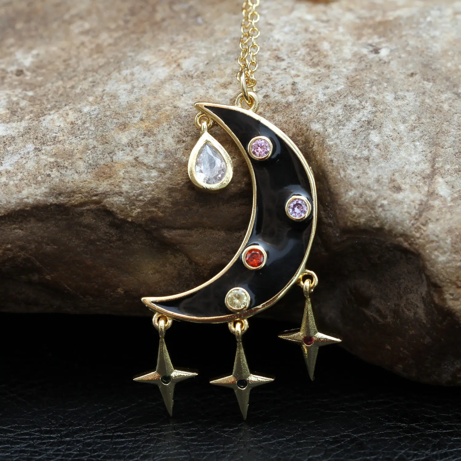 Модное эмалированное ожерелье с подвеской в виде Луны и радуги CZ, золотое ожерелье с подвеской в виде звезды и кисточкой, предназначенное для женщин, ювелирные изделия, подарки - Metal color: Black