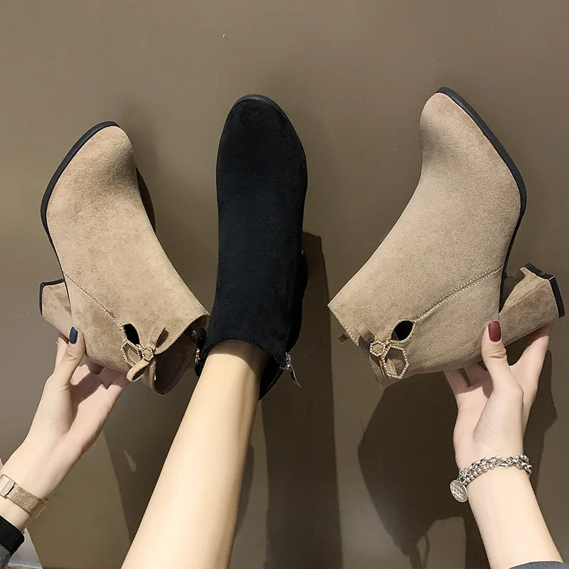 

Large Size WOMEN'S Shoes 41 Yards Women's Boots Autumn And Winter New Style plus Velvet Chunky-Heel Martin Boots 42 Dull Polish