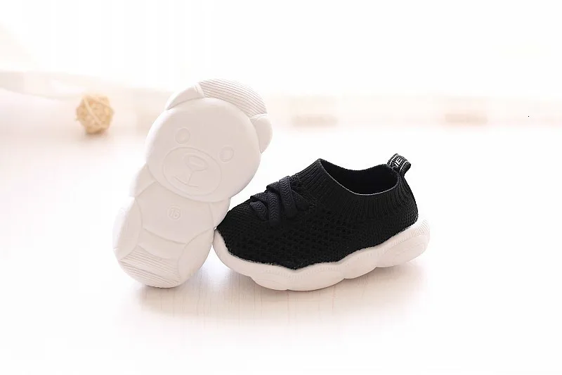 Г., весенне-Осенняя обувь для маленьких мальчиков от 1 до 2 лет детская обувь с мягкой подошвой для маленьких девочек детская дышащая сетчатая обувь