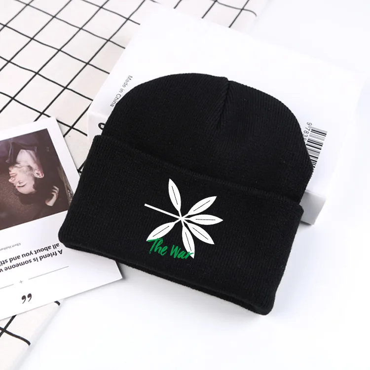 Kpop EXO Logo Skullies Beanies Winter Autumn Warm Black Woolen Hat Men Women Elastic Knitted Cap EXO Fans Gifts Drop Shipping