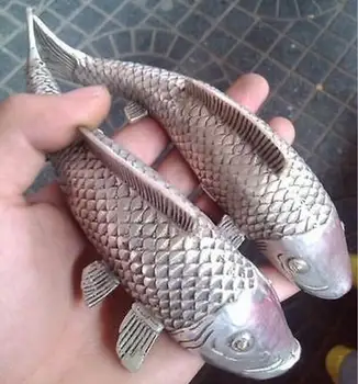 

2pc Folk Tibetan Silver carvings a auspicious lifelike Wealth fish statue