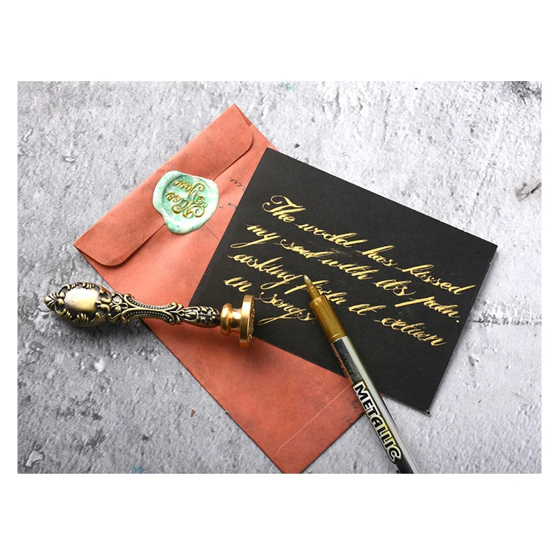 Gold-Silver-Paint-Marker-Water-base-Marker-Pen-for-Ceramics-Glass-Fabric-Leather-Dark-Paper-Painting (5)