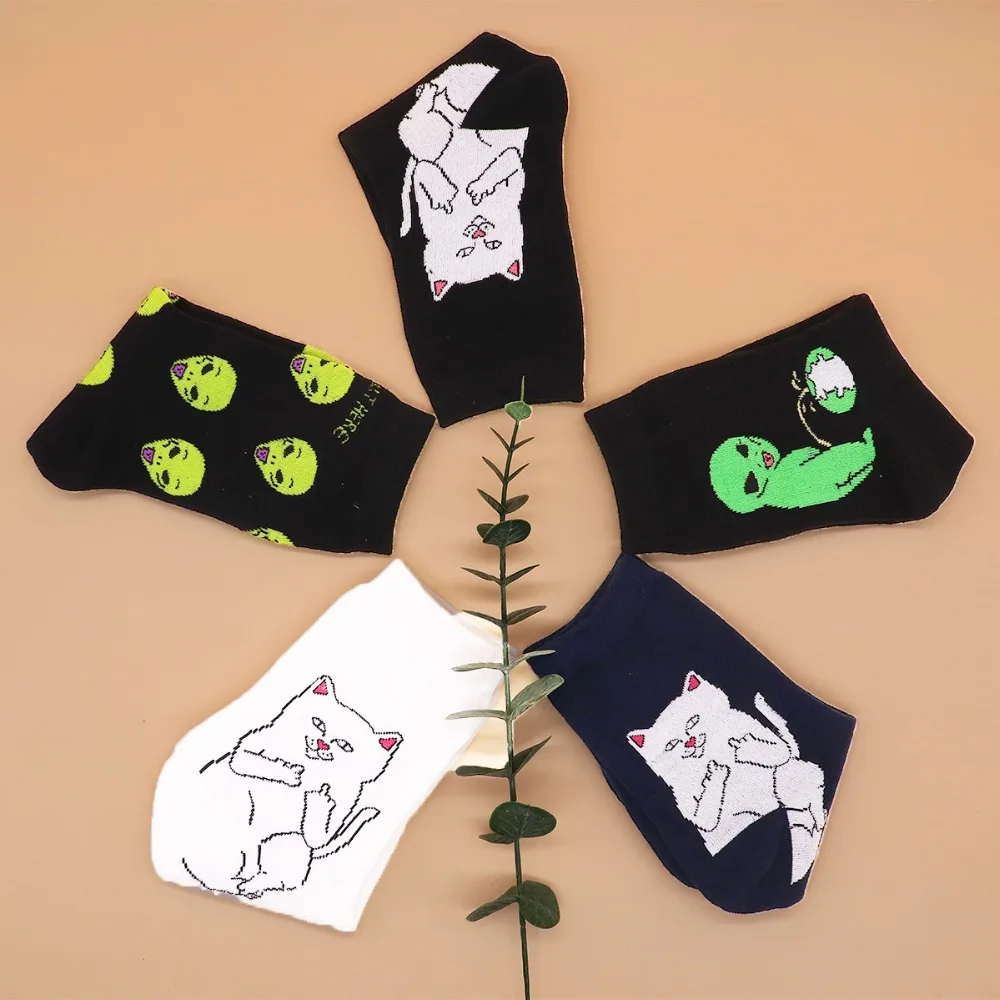 Модные удобные теплые хлопковые носки унисекс с рисунком кота из мультфильма; сезон осень-зима; вечерние носки на Хеллоуин