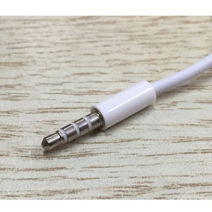 Cars 3.5mm Male AUX Audio Plug Jack To USB 2.0 Female Converter Cord Cable Car MP3 SP99