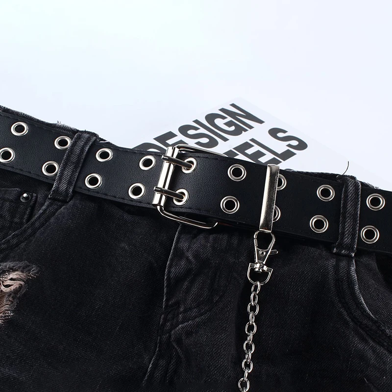 9332483715_2121379066