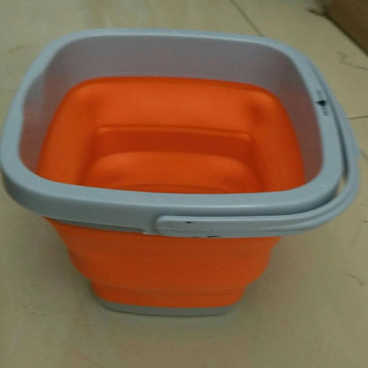 

Folding Eva Silica Gel Bucket 5 Litres 10 L Selectable