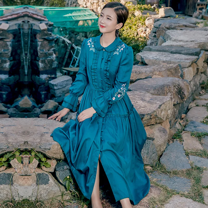 

7506 # Autumn New Style WOMEN'S Dress Retro Embroidery Dress Long Sleeve Slim Fit Cake Dress Long Skirts