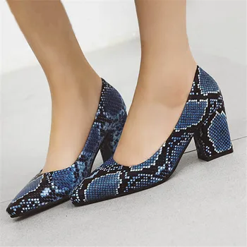 

AGODOR High Heels Snake Print Shoes Women Chunky Heels Square Toe Pumps 2020 Spring Slip on Sexy Shoes Big Size zapatillas mujer