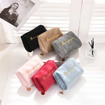 

Fashion English Letter Embroidery Flannel Clutch Bag with Zipper Multifunction Large Capacity Solid Cosmetic Storage Bag