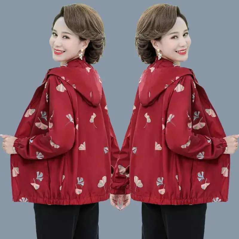 

Spring Fall Mother's Jacket 2021 Middle-aged Women Casual Printed Hooded Coat Female Large Size 5XL Thin Windbreaker With Lined