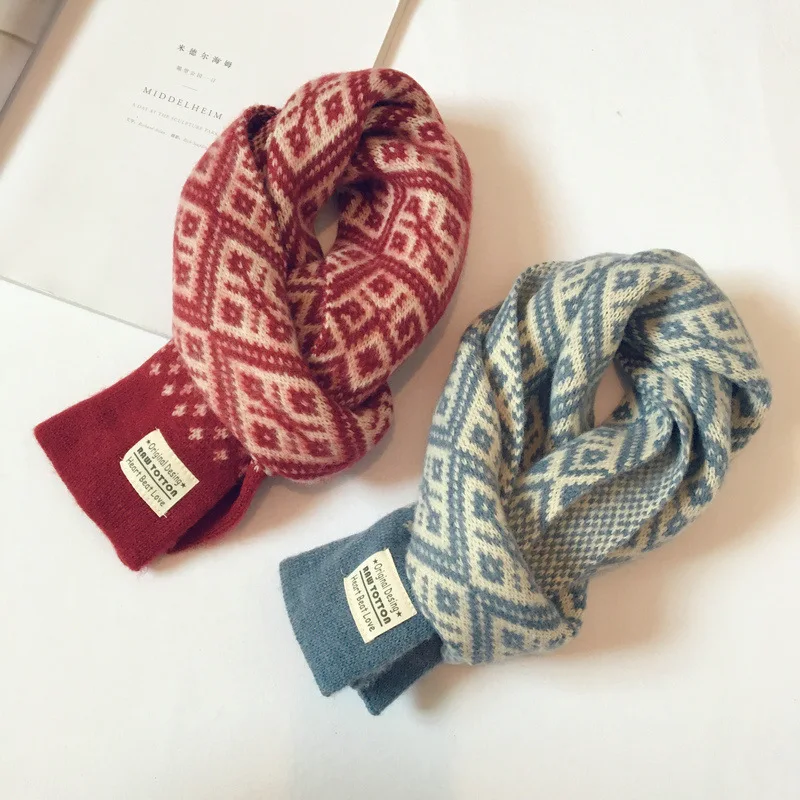 Вязаный шерстяной детский шарф с маленькими цветами; теплый детский шарф на осень и зиму