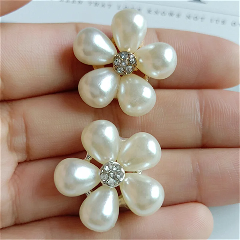 크리스마스 라인석 진주 꽃 버튼, 웨딩 장식, 금속 브로치, 헤어 보우, DIY 쥬얼리 공예, 24mm * 24mm, 로트당 10 개