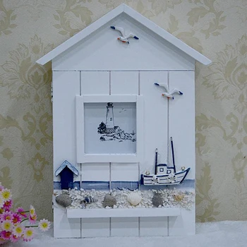 

Small Wall Hanging Mediterranean Style Wooden Organizer House Shape Bedroom Gift Office Home Decoration Key Box Ornament Storage