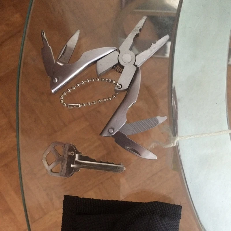 Portable Multi Function Folding Pocket Tool Plier Keychain Screwdriver Hand Tools Outdoor Accessories