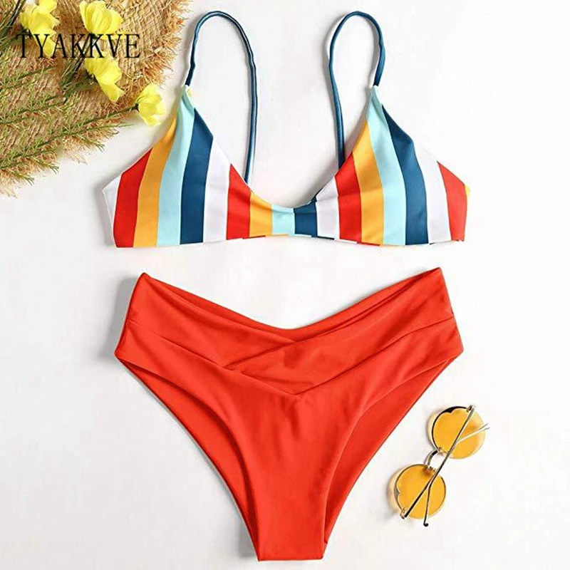 

2019 Bikini Set Womens Summer Two Piece Rainbow Stripes Triangle Bra Mid Waist Solid Color High Cut Pleated Thong Swimsuit M-XL