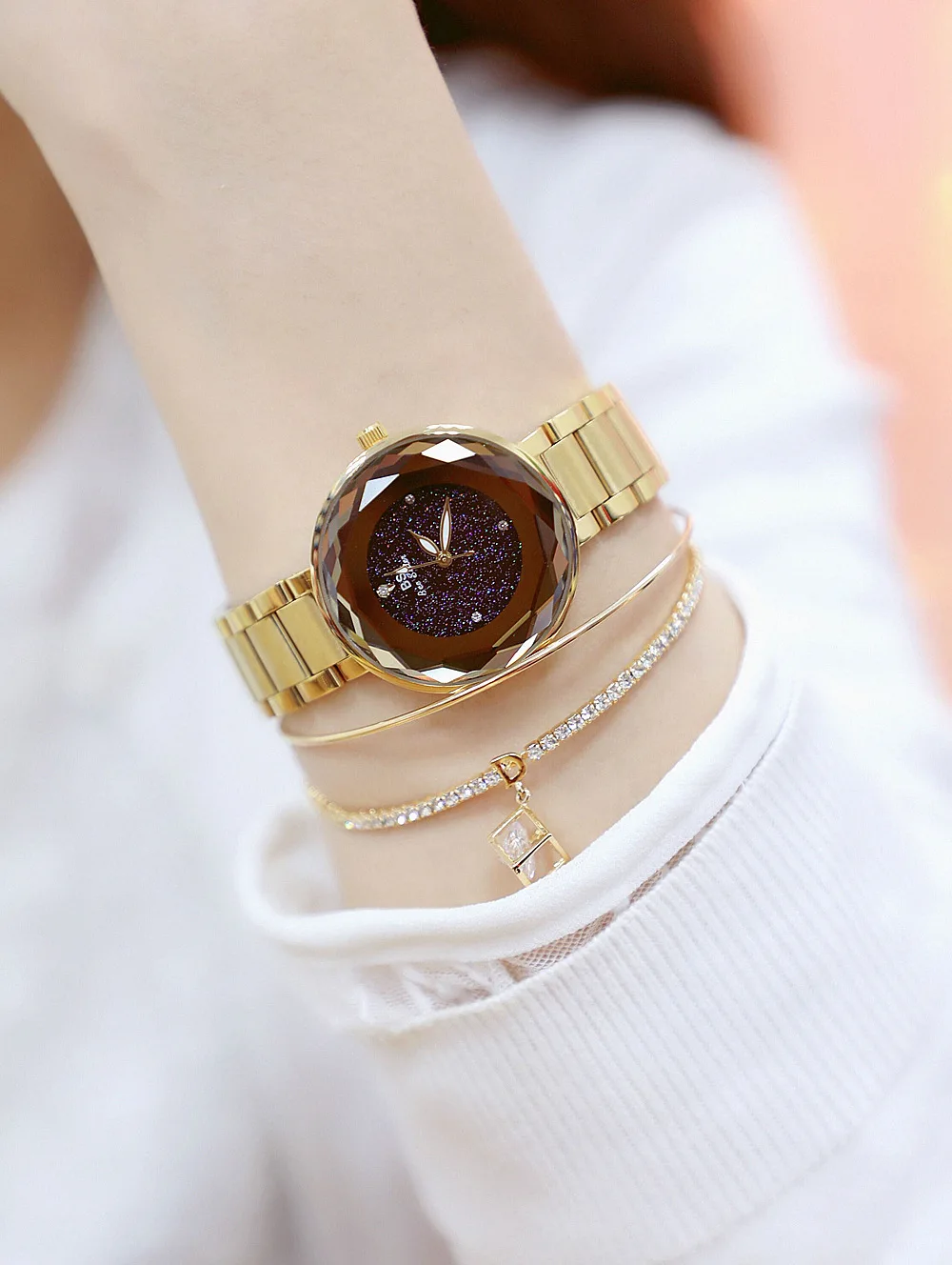 9314427832_381868954