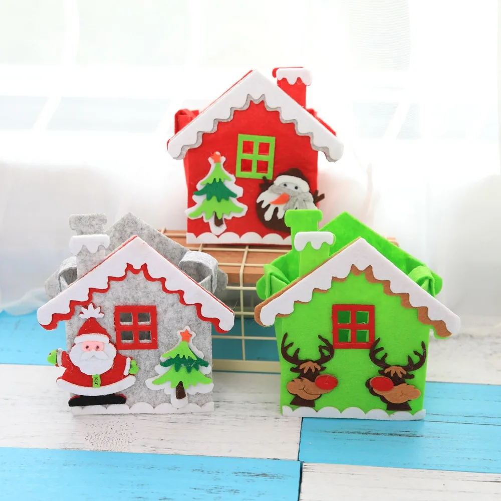 

House Shaped Christmas Gift Bags Home Xmas Party Candy Bag Snowman Santa Bear Hanging Ornament Gift Bag for Kids Party Favors