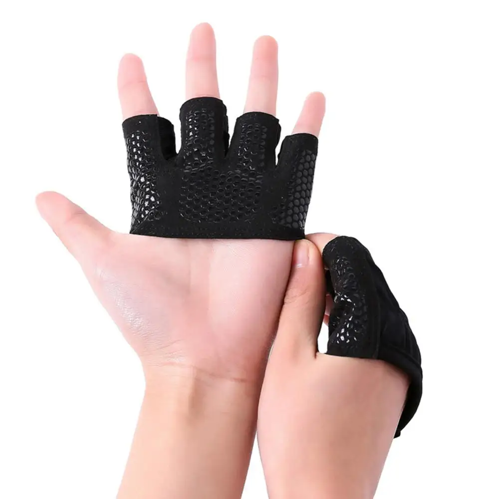 Дышащие мужские и женские Перчатки для фитнеса, для тренажерного зала, тяжелой атлетики, перчатки для бодибилдинга, тренировочные перчатки, нескользящие перчатки для велоспорта на половину пальцев - Color: Black