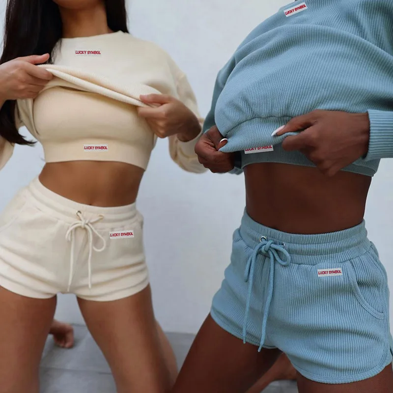 

Paris Girl Autumn Printting Sweater Two Piece Set Women Long Sleeve Kitted Pullover O-Neck Crop Top and Shorts Suit