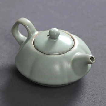 

Chinese Ru Kiln Gracked Glaze Plum Blossom Pot Health Pot Filter Tea Teapot Ceramic Tea Utensil
