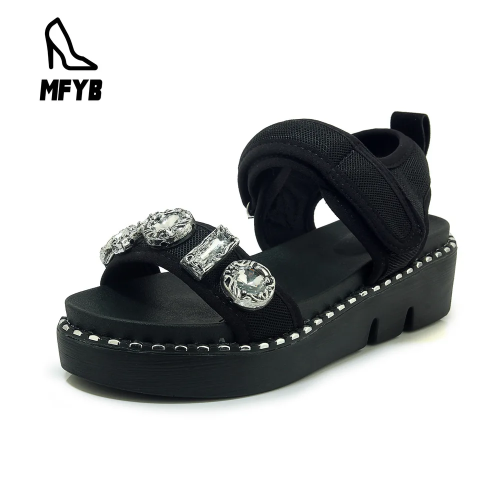 

MFYB Women's Slippers 2019 Summer New Comfort Flat Platform Women's Shoes Fashion Rhinestone Outdoor Slippers 34-44