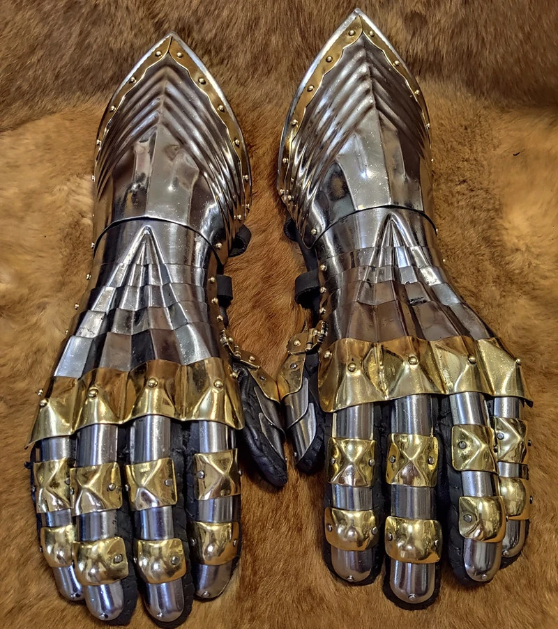 

Medieval Gothic Armor Steel Gauntlet Armour with Leather Gloves Inside Functional Finger for LARP Wearable Historical Covered