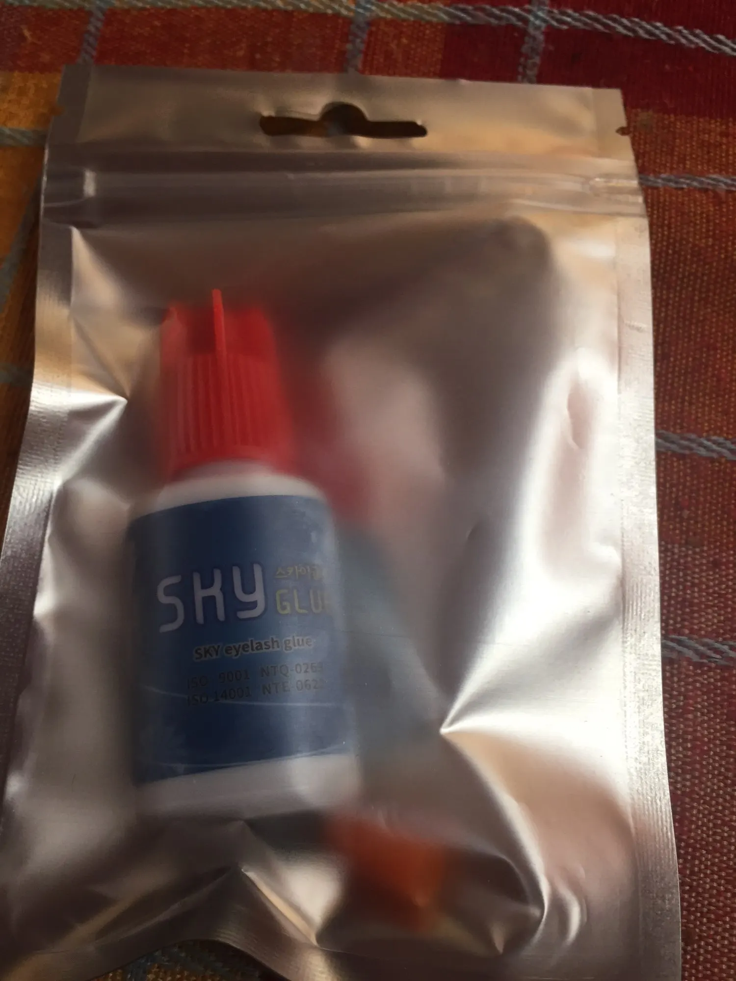 1pcs 5ml Korea Sky Glue for Eyelash Extensions 0.5s Dry Time Eyelash Extensions MSDS Adhesive Red Cap