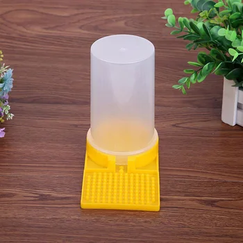 

Plastic Bee Feeder Beehive Drinking Bowl Beekeeping Drinking Nest Beekeeper Tool Farm Beekeeper Equipment Drop Shipping