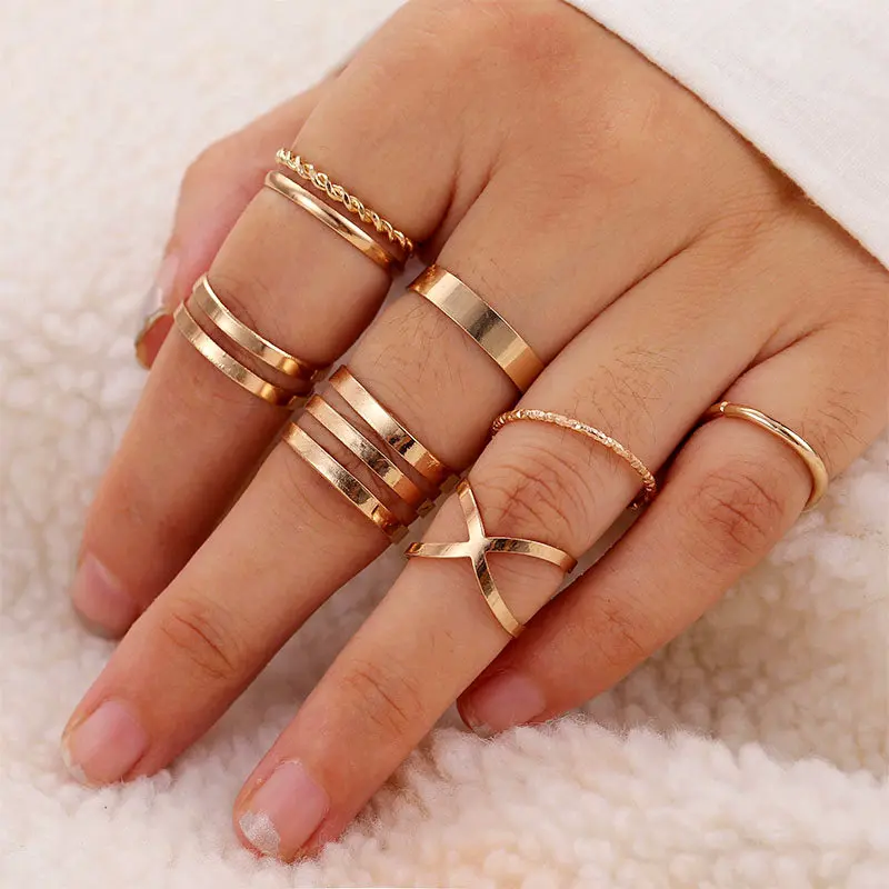

UMKA 8 Pcs/Set Simple Design Round Gold Color Rings Set For Women Handmade Geometry Finger Ring Set Female Jewelry Gifts