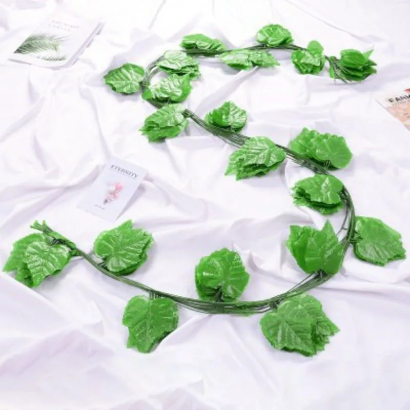 Artificial Greenery Fake Hanging Vine Plants Ratten Leaves For Home Party Decoration - Цвет: A