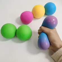 Boule de décompression colorée en TPR pour adultes et enfants, 4 pièces, balles à presser amusantes, à couleurs changeantes, souples, remplissage EVA