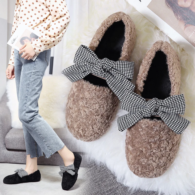 

New Moccasin Spring Summer Loafers Woman Shoes flat 2019 With fur Round Toe Flats Black Soft Designer Party Wedding Shoes