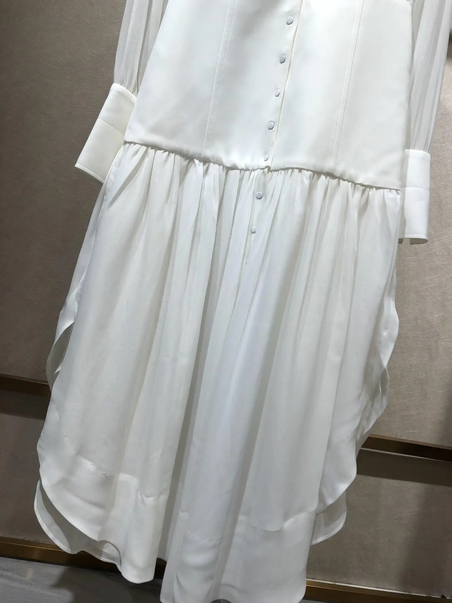 Новое Женское модное Плиссированное винтажное платье с длинными рукавами и v-образным вырезом 0905