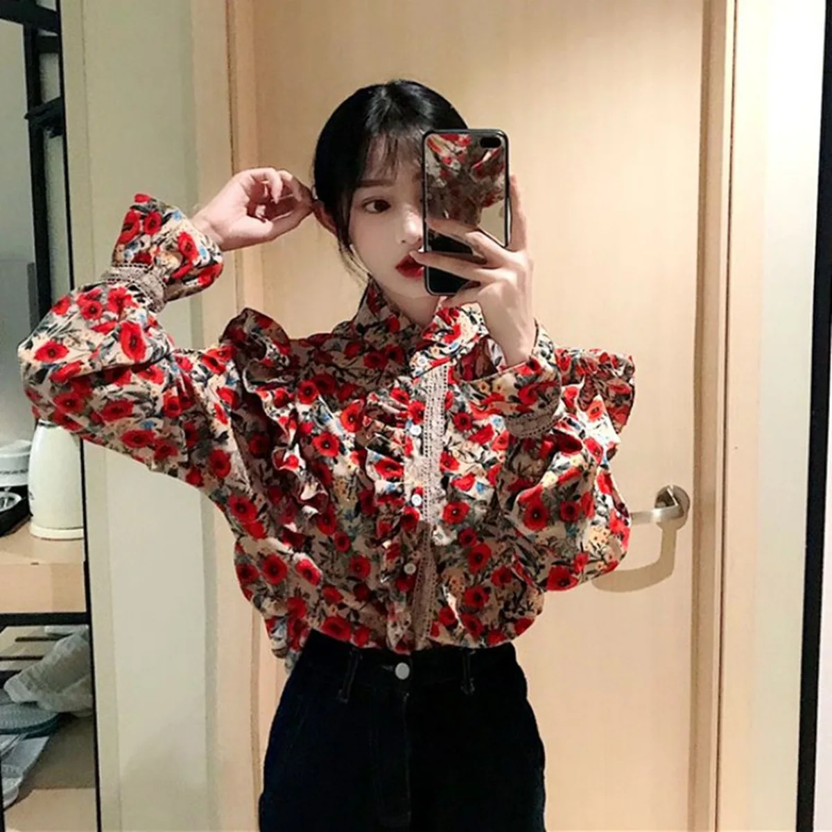

retro all-match temperament lace edge floral Regular Polyester Broadcloth Print ButtonChiffon shirt spring new