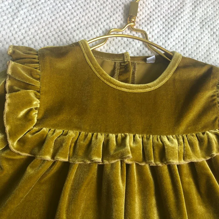 Cena Dziewczynek DressAutumn zima jednolity kolor z długim rękawem maluch welurowe sukienki słodkie dzieci aksamitne ubrania księżniczka Ruffles sukienki