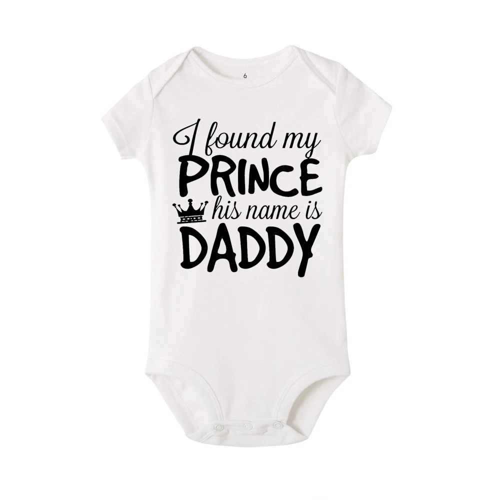 Летний Забавный хлопковый комбинезон для малышей с надписью «I Find My Prince His Name Is Daddy»; хипстерский комбинезон для малышей; милый комбинезон для новорожденных