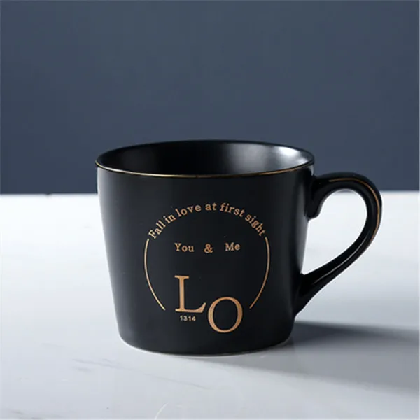 Chic coffee Mugs Milk Tea Cup Creative Gold LOVE Pattern Ceramic Mug Breakfast Black White Personalized Drinkware Couple Gift - Цвет: style 3