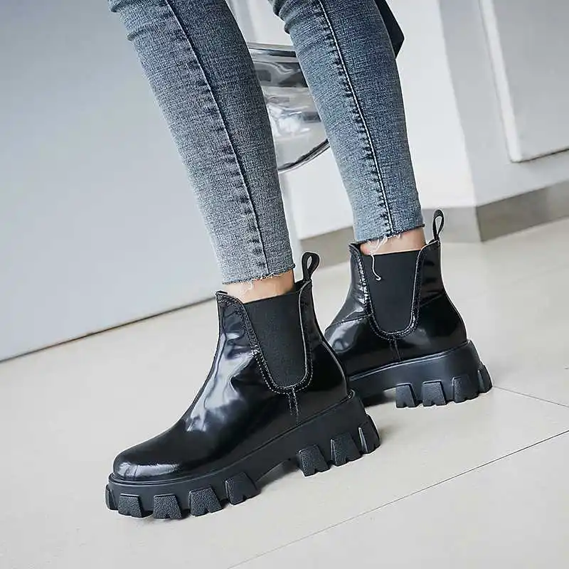 black bright leather Krazing pot/ботинки из кожи с натуральным лицевым покрытием, с круглым носком, без застежки, на танкетке, на высоком каблуке, на платформе; повседневные Теплые ботильоны черного цвета, L30 - Цвет: black bright leather
