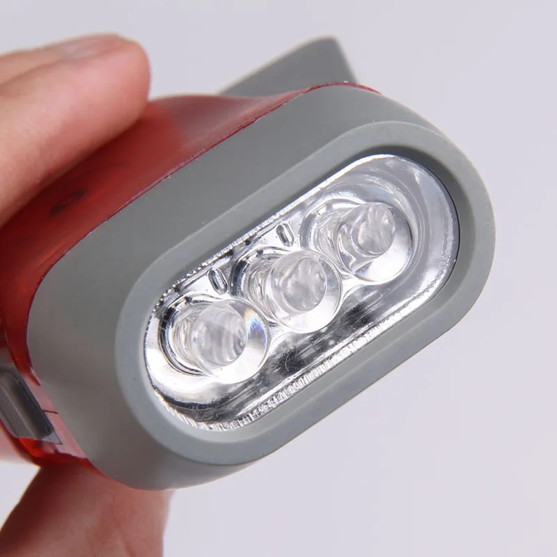 New-Arrival-3-LED-Dynamo-Wind-Up-Flashlight-Hand-pressing-Crank-NR-No-Battery-Torch-HR (5)