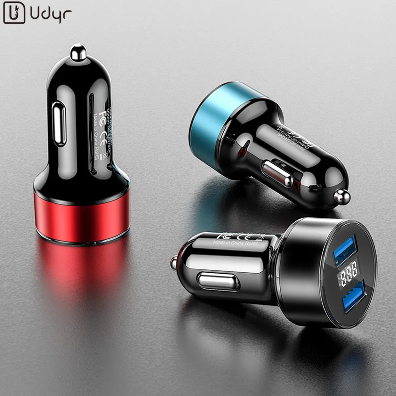 Автомобильное зарядное устройство Udyr с двумя USB-портами и светодиодным дисплеем 3