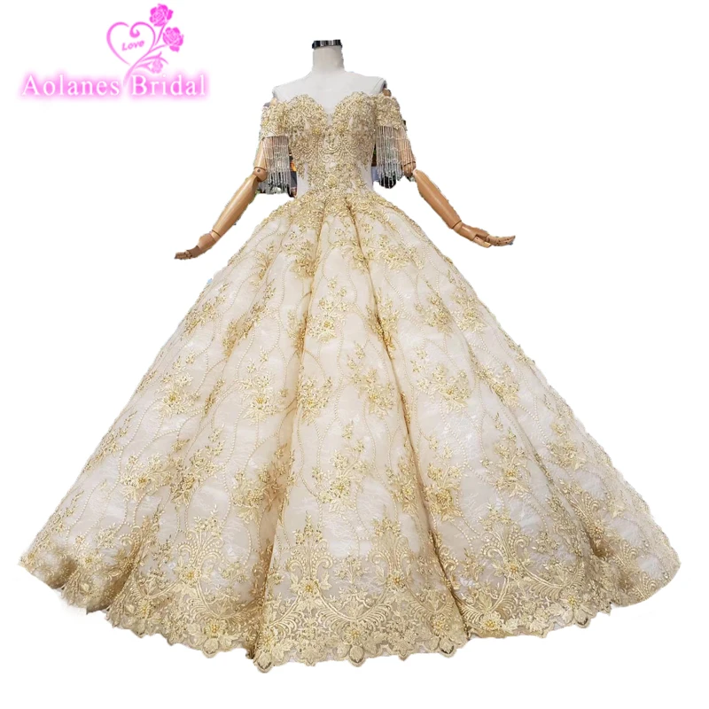

High-end Bling Ball Gown Gold Quinceanera Dresses Rhinestone Puffy Waves Prom Dresses Elegant Sweet 15 Year Old Princess Gown