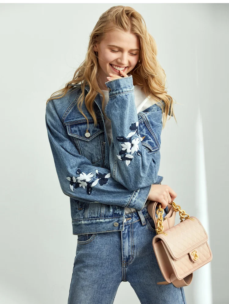

Amii Minimalist Fashionable Casual Coat Fall 2019 New Loose Washing Water for Old Embroidered Jeans Jacket