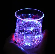 

Glowing water induction drill face pineapple cup drink beer bar night field theme cheering romantic atmosphere party props