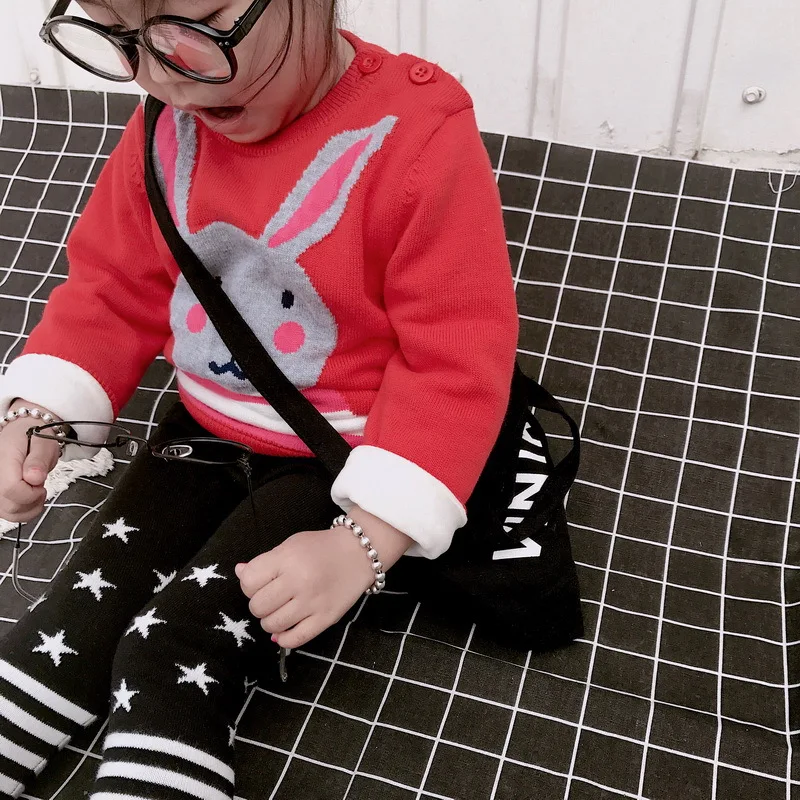 Tonytaobaby/новая зимняя одежда детская одежда для девочек новогодний, Рождественский, красный плотный свитер с кроликом зимняя одежда для маленьких девочек