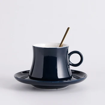 

European Ceramic Coffee Cup Set Creative Gold Handle Espresso Cups and Saucer Set Porcelain Tazas Cafe Summer Coffee Mug AC50BD