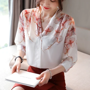 خريف جديد بلايز نسائية وبلوزات 3 4 كم قميص شيفون أبيض ملابس غير رسمية مطبوعة بالزهور Leather Bag