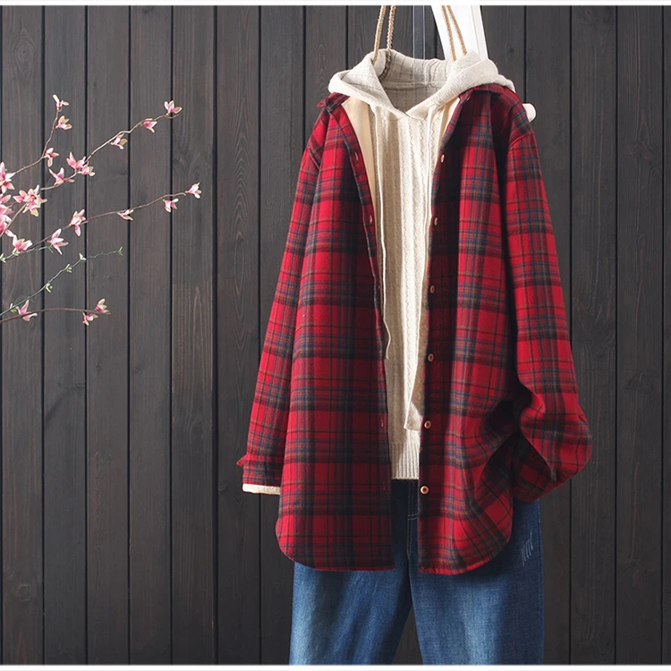 Coleção de Outono e Inverno Meados de Manga Camisa para Mulher com Camisola de Pelúcia e Cabolsa Novo Solto Casual Xadrez Comprida Botão Uma 7 botão camisa para mulher com camisola de pelúcia e casaco