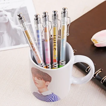 

Blackpink EXO GOT7 Singer Star Gel Pen Kawaii Black Ink Gel Pen Fans Gifts With Cute Photo Stationery Supplies