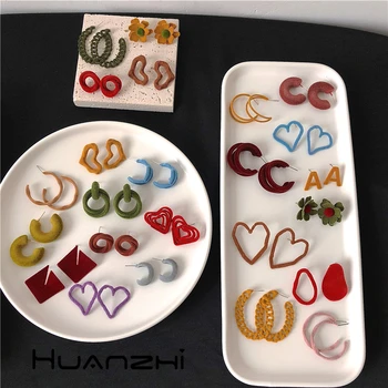 

HZ 2020 New Winter Vintage Trendy Cute Solid Color Flocking Velvet Heart Bow C Type Plush Stud Earring for Women Girls Jewelry